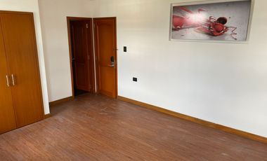 oficina en arriendo en alamos. Cod A5509
