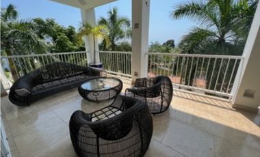 APARTAMENTO - PH BIJAO - AMOBLADO -200 MTS