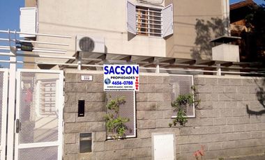 Excelente Triplex 4 amb en Venta Villa Sarmiento