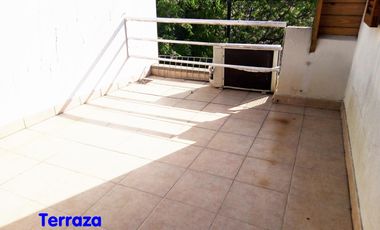 Excelente Triplex 4 amb en Venta Villa Sarmiento