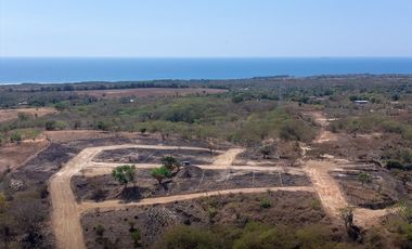 Terrenos Económicos, Cerca de Escobilla “Pájaros”