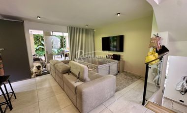 casa en venta en el poblado. Cod V776555