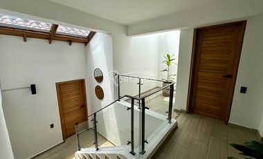 casa en venta en el poblado. Cod V776555