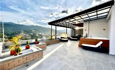 Espectacular penthouse con terraza y jacuzzi en Envigado