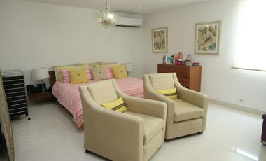 casa en venta en santo tomas. Cod V85160
