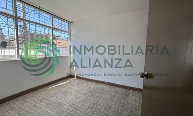 apartamento en arriendo en el poblado. Cod A15875