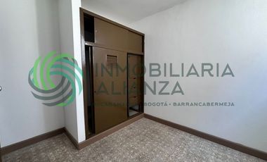 apartamento en arriendo en el poblado. Cod A15875