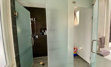 SE VENDE CASA EN FIESOLE INTERLOMAS