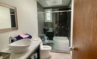 SE VENDE CASA EN FIESOLE INTERLOMAS