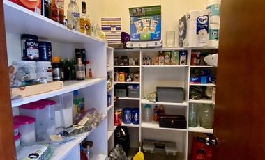 SE VENDE CASA EN FIESOLE INTERLOMAS