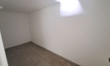 local en arriendo en el centro. Cod A118474