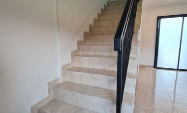 RUMAH CANTIK ALA HOTEL BERBINTANG DI KEDIRI TABANAN