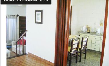 Casa 3 amb. con jardin.