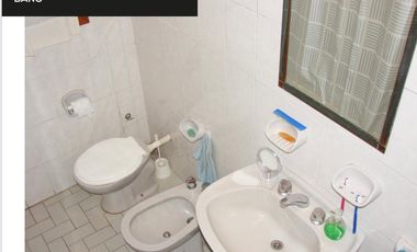 Casa 3 amb. con jardin.