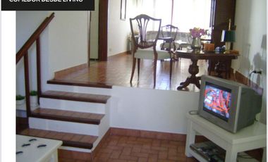 Casa 3 amb. con jardin.