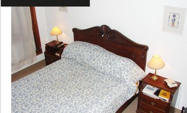 Casa 3 amb. con jardin.