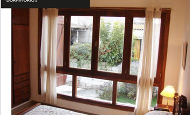 Casa 3 amb. con jardin.