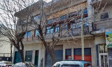 Galpón 1250m2 S/lote 17,32x26 - Caseros