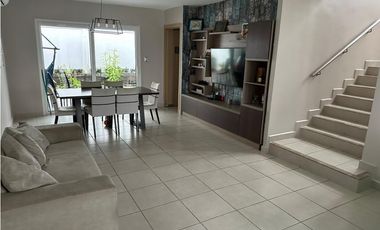 VENTA CASA DUPLEX EN PASEO DEL NORTE BRISAS DEL GOLF PH VICTORIA (6)