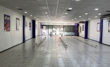 Venta Local calle Arlegui Planta Libre centro de Viña