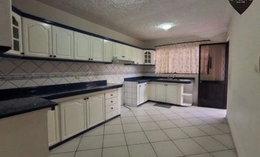 Casa de venta en Paucarbamba – código:18386