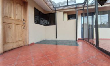 Casa de venta en Paucarbamba – código:18386