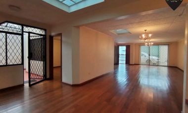 Casa de venta en Paucarbamba – código:18386