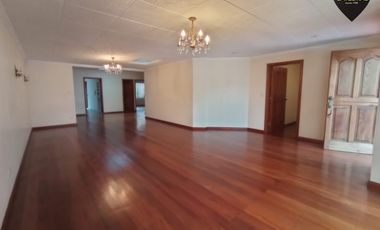 Casa de venta en Paucarbamba – código:18386