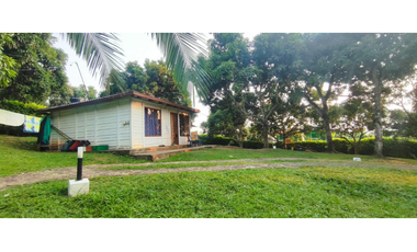 Venta de finca de 4754 M2 en 589 mill en La Mesa Cund.