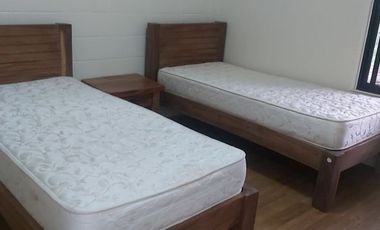4 bedroom House for Sale in Binictican SBMA, Zambales.