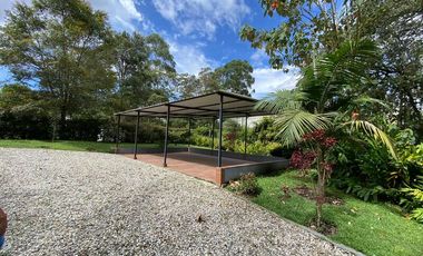 FINCA EN VENTA UBICADA EN EL CARMEN DE VIBORAL SECTOR EL CANADA