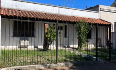 Casa en venta en Castelar Sur