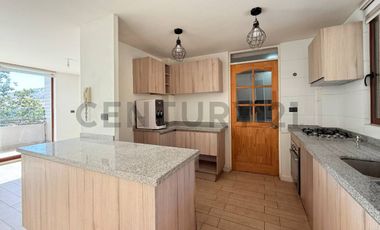 Townhouse en arriendo Casaterra Valle Lo Campino