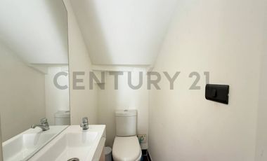 Townhouse en arriendo Casaterra Valle Lo Campino