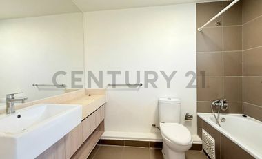 Townhouse en arriendo Casaterra Valle Lo Campino