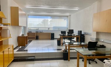 Edificio MODERNO e IMPECABLE para oficinas en Lomas Hipódromo Naucalpan