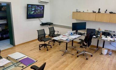 Edificio MODERNO e IMPECABLE para oficinas en Lomas Hipódromo Naucalpan