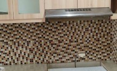 DIJUAL CEPAT !! Apt. Paladian Lantai Rendah Bagus dan Rapih View City , Bisa Nego , Bisa DISEWAKAN