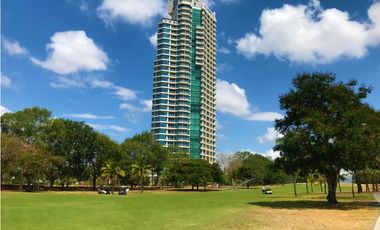 APARTAMENTO AMOBLADO EN PH CORONADO GOLF