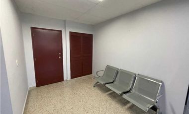 Se arrienda oficina en El Prado, Santa Marta