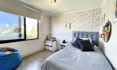 Casa en venta de 4 dorm. 5 baños en Piedra Roja