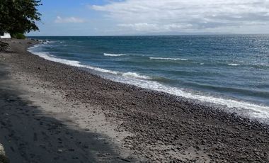 SECOND LOT FROM THE BEACH