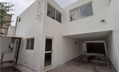 Casa en venta Toluca Eva Samano de López Mateos 24-570