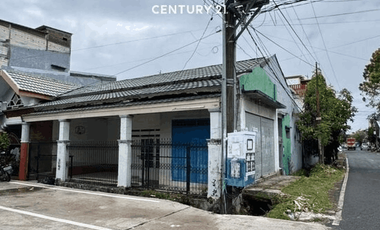 Rumah Strategis Toddopuli Raya Perumahan Puri Taman Sari