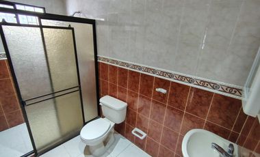 casa en arriendo/venta en floresta. Cod A93095