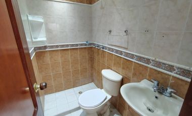 casa en arriendo/venta en floresta. Cod A93095