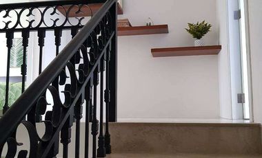 Venta de espectacular Casa Esquinera Modelo Iris  en Etapa Brisana Urb. Casalaguna/A 5 minutos del Riocentro Dorado.