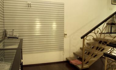 Dentro de plaza Cuernavaca