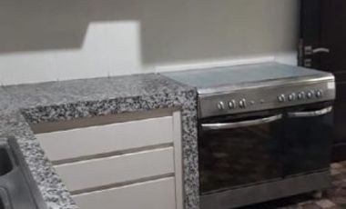 Rumah siap huni , bagus Jln Jemursari