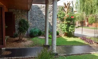 Chalet en venta en Ramos Mejia Sur